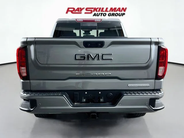 Used 2023 Silver GMC Elevation image 6