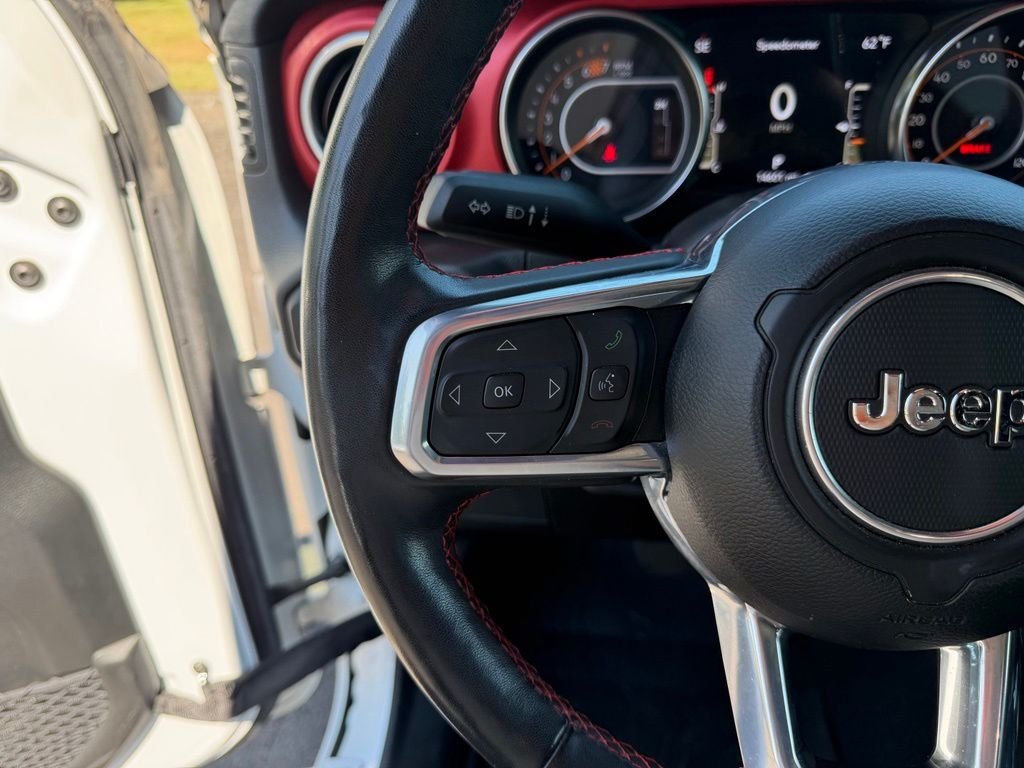 Used 2023 Bright White Clearcoat Jeep Rubicon image 17