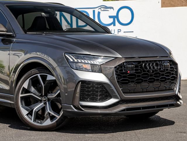 Used 2022 Daytona Gray Pearl Effect Audi 4.0T image 5
