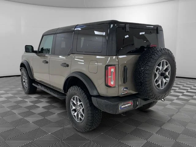 Certified Used 2025 Gray Ford Badlands image 3
