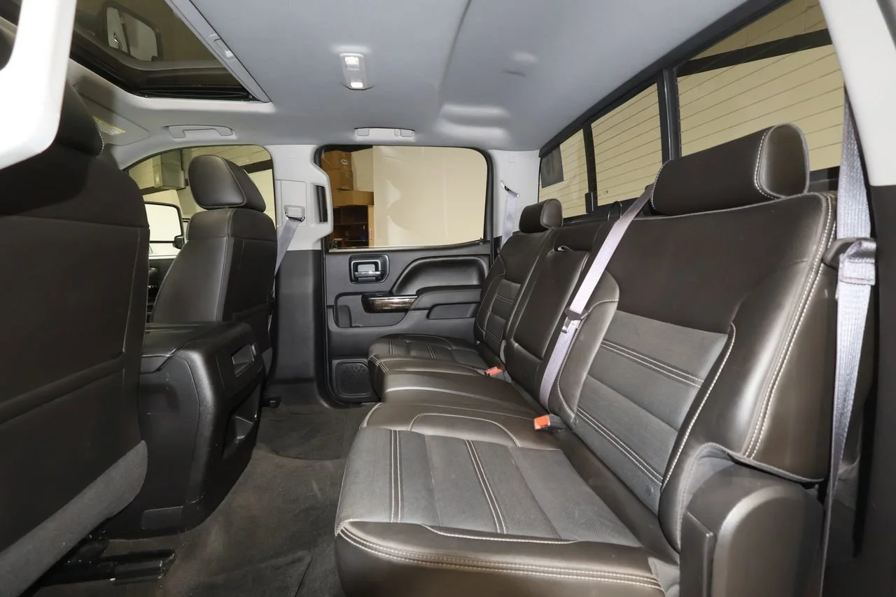 Used 2016 SUMMIT WHITE GMC Denali image 15