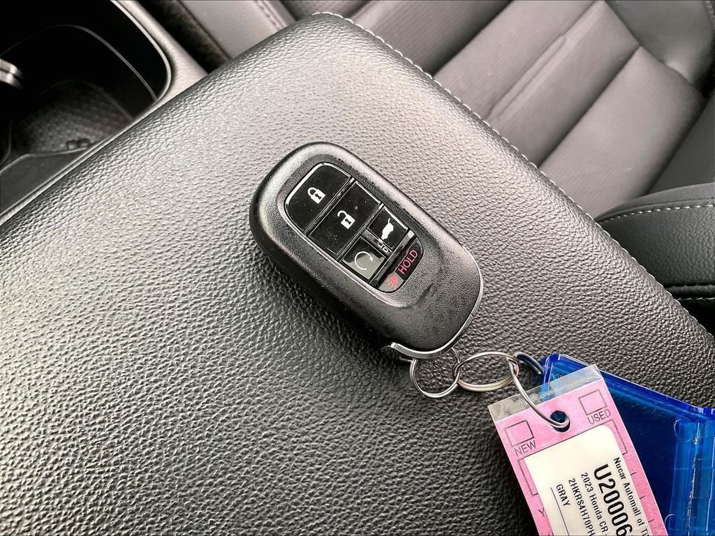 Used 2023 Meteorite Gray Metallic Honda EX-L image 27