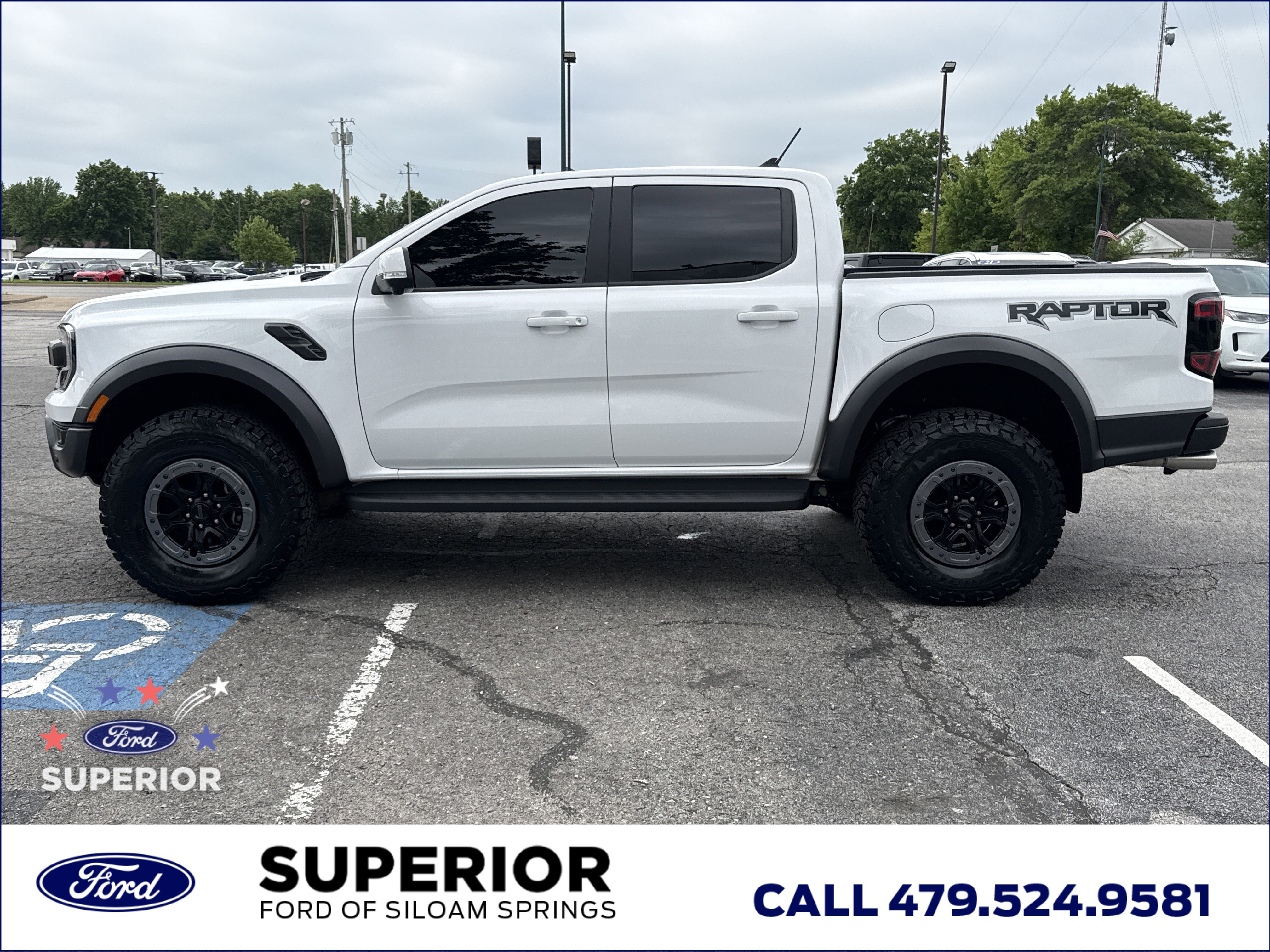 Used 2025 Oxford White Clearcoat Ford Raptor 4WD image 13