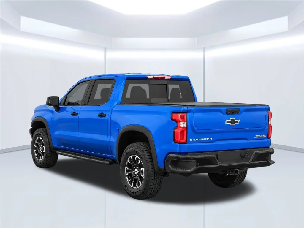 Used 2022 Blue Chevrolet ZR2 image 5