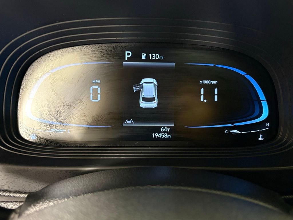 Used 2025 Gray Hyundai SEL image 22
