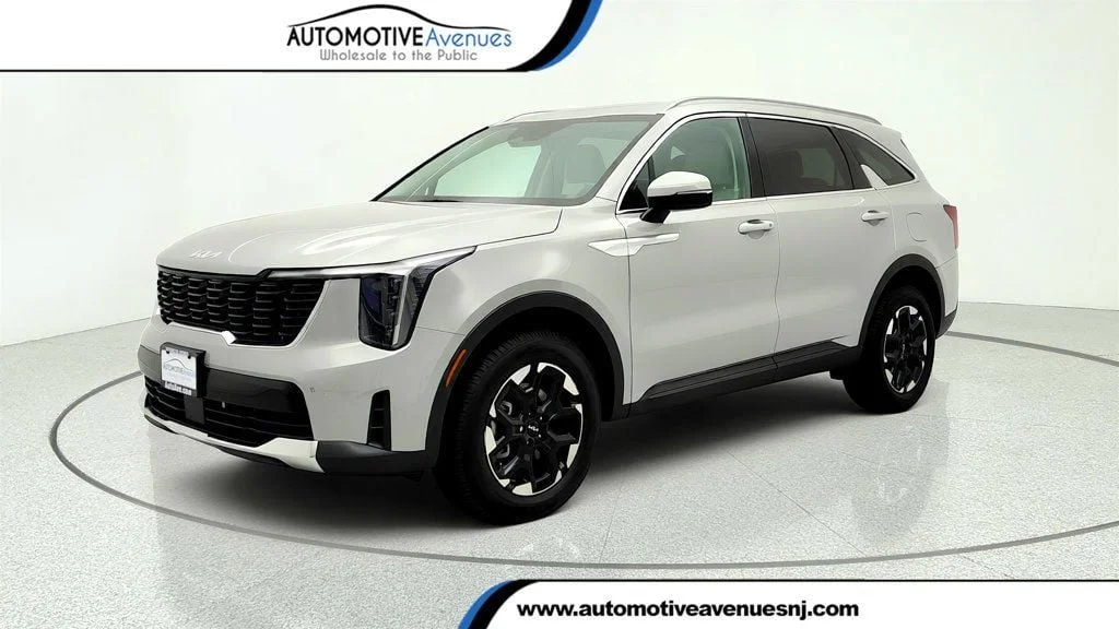 2025 Kia Sorento S AT 4WD's photo