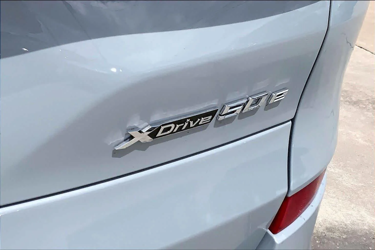 New 2026 Brooklyn Grey Metallic BMW xDrive50e image 15