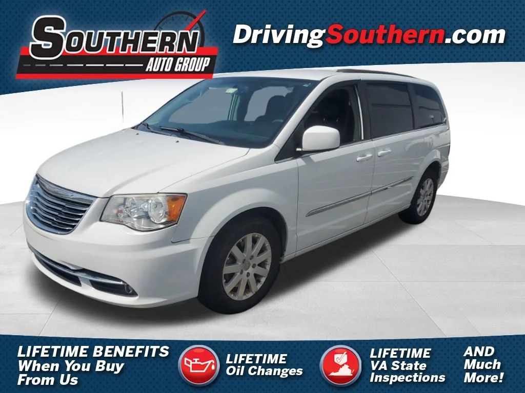 Used 2016 White Chrysler Touring image 1