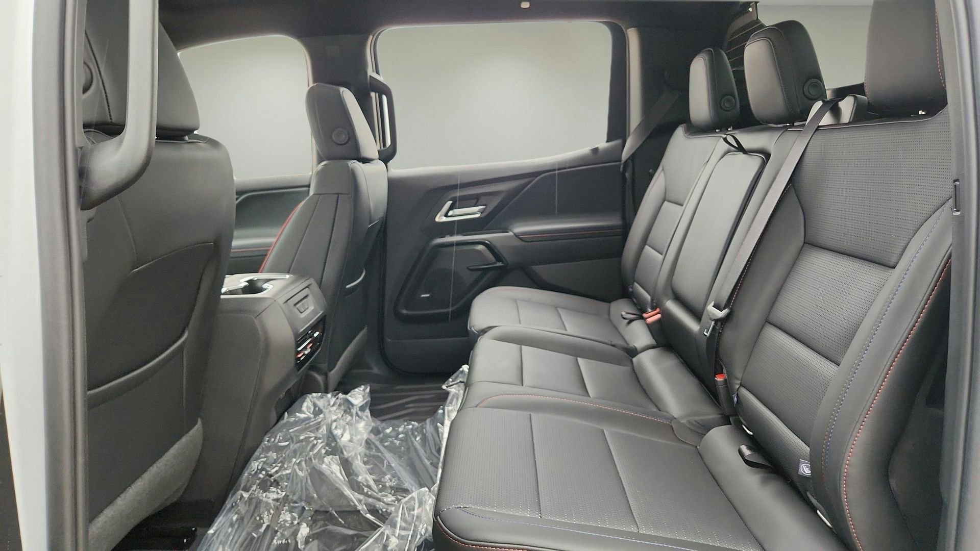 2024 Chevrolet Silverado EV RST - Photo 34