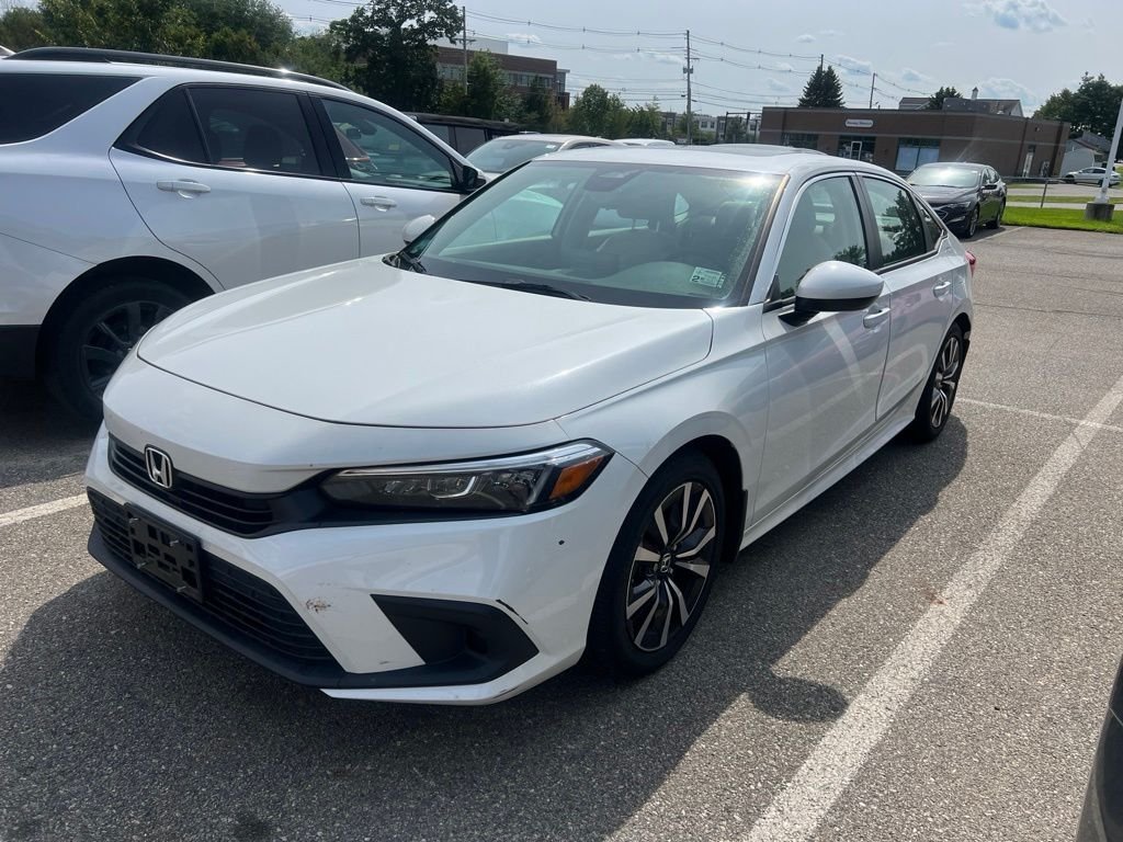 Used 2023 White Honda EX image 2