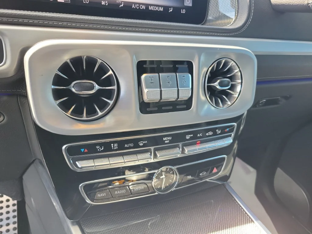 Used 2021 Blue Mercedes-Benz G 550 image 36