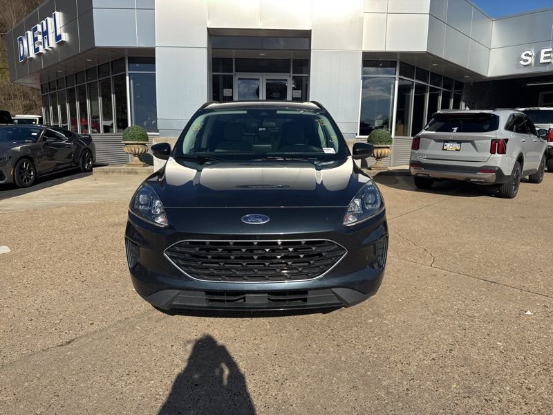 Used 2022 Ford Escape SE with VIN 1FMCU9G61NUB83758 for sale in Beaver Falls, PA