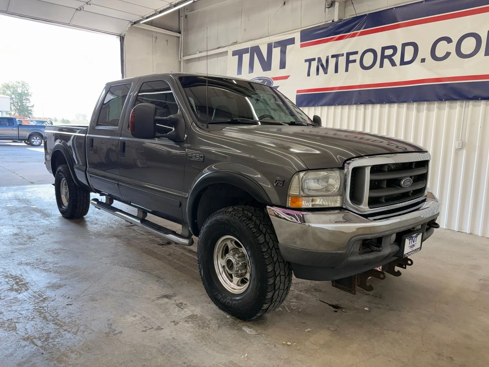 Used 2003 Ford F-250 Super Duty Lariat with VIN 1FTNW21S13EB43482 for sale in Red Oak, IA