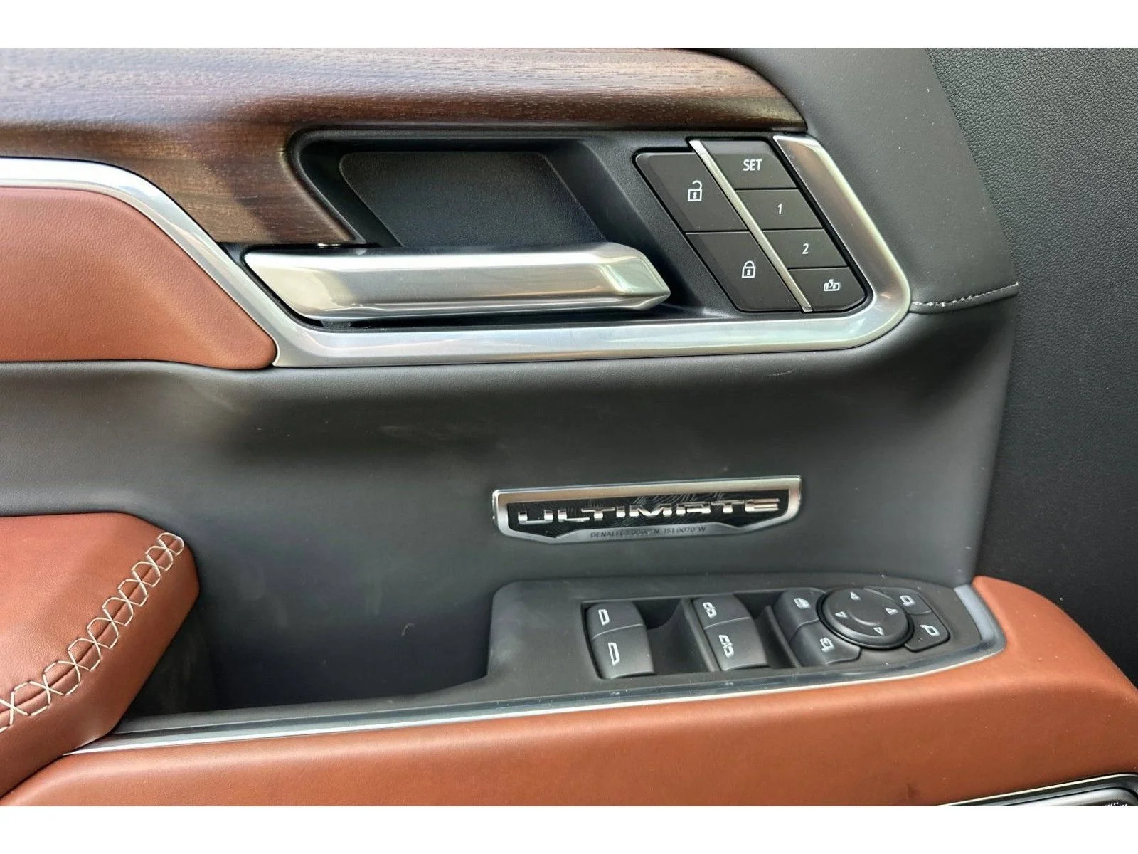 2026 GMC Sierra 1500 Denali Ultimate - Photo 10
