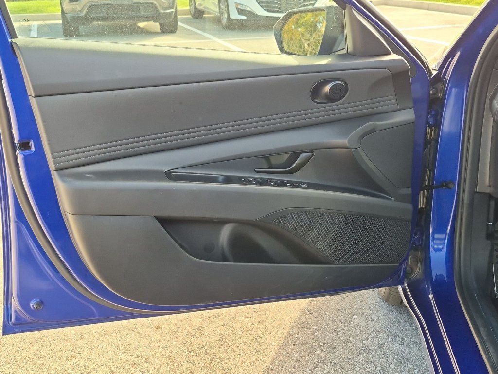 Certified Used 2026 Blue Hyundai SEL Sport image 12
