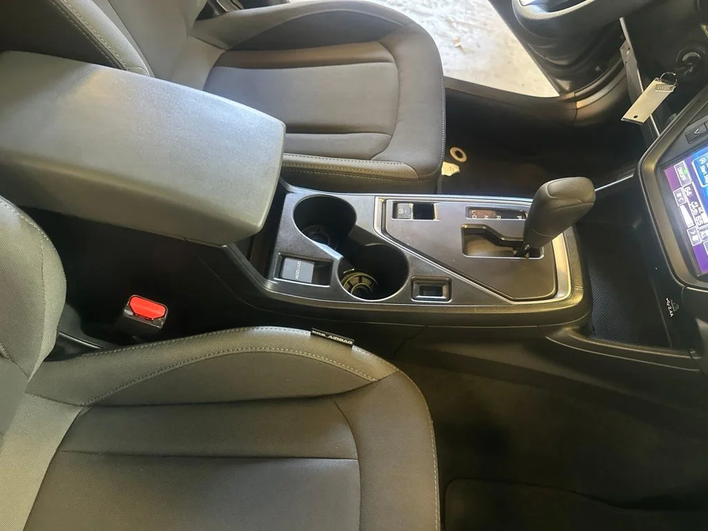 Used 2024 Gray Subaru Base image 36