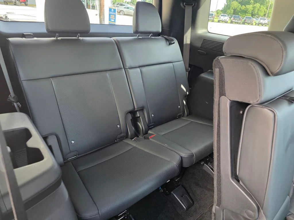 Used 2026 White Hyundai SEL image 15