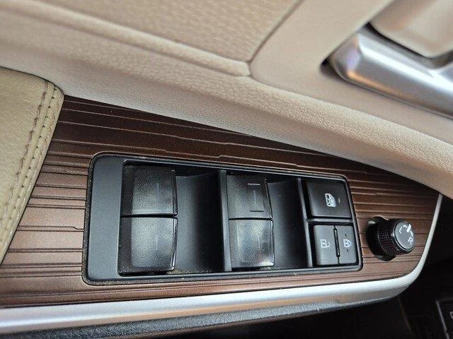 Used 2023 Blueprint Toyota XLE 8-Passenger image 19