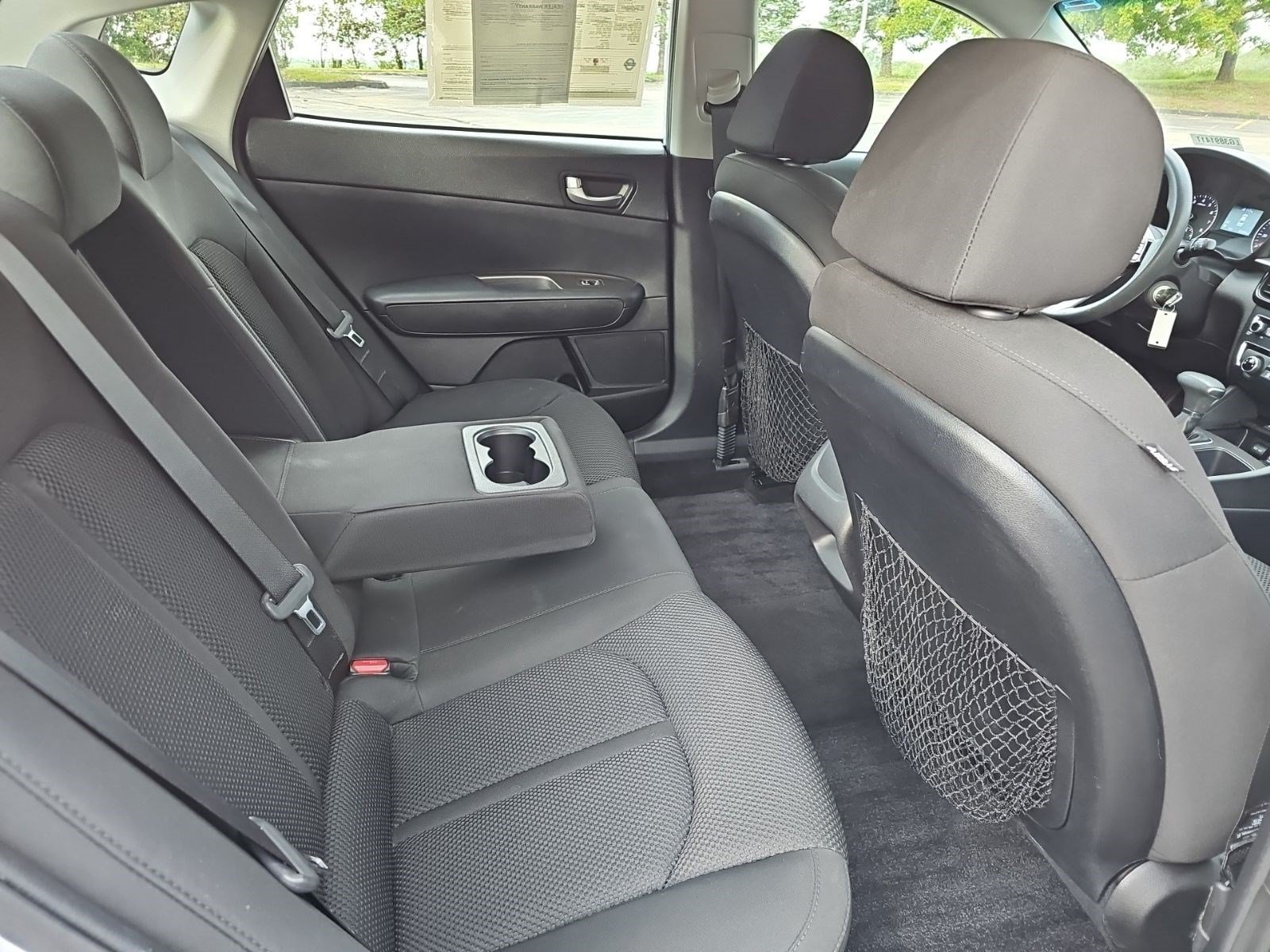 Used 2020 Sparkling Silver Kia LX image 14