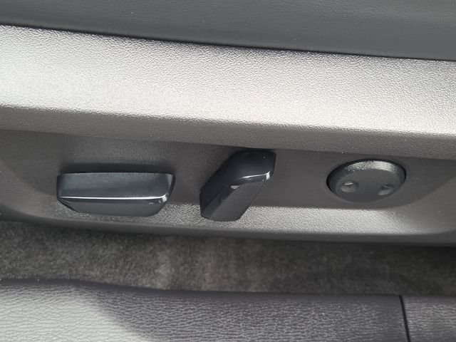 2023 Mitsubishi Outlander Plug-In Hybrid SE - Photo 15