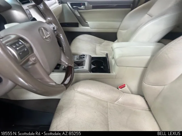 Used 2019  Lexus 460 image 19