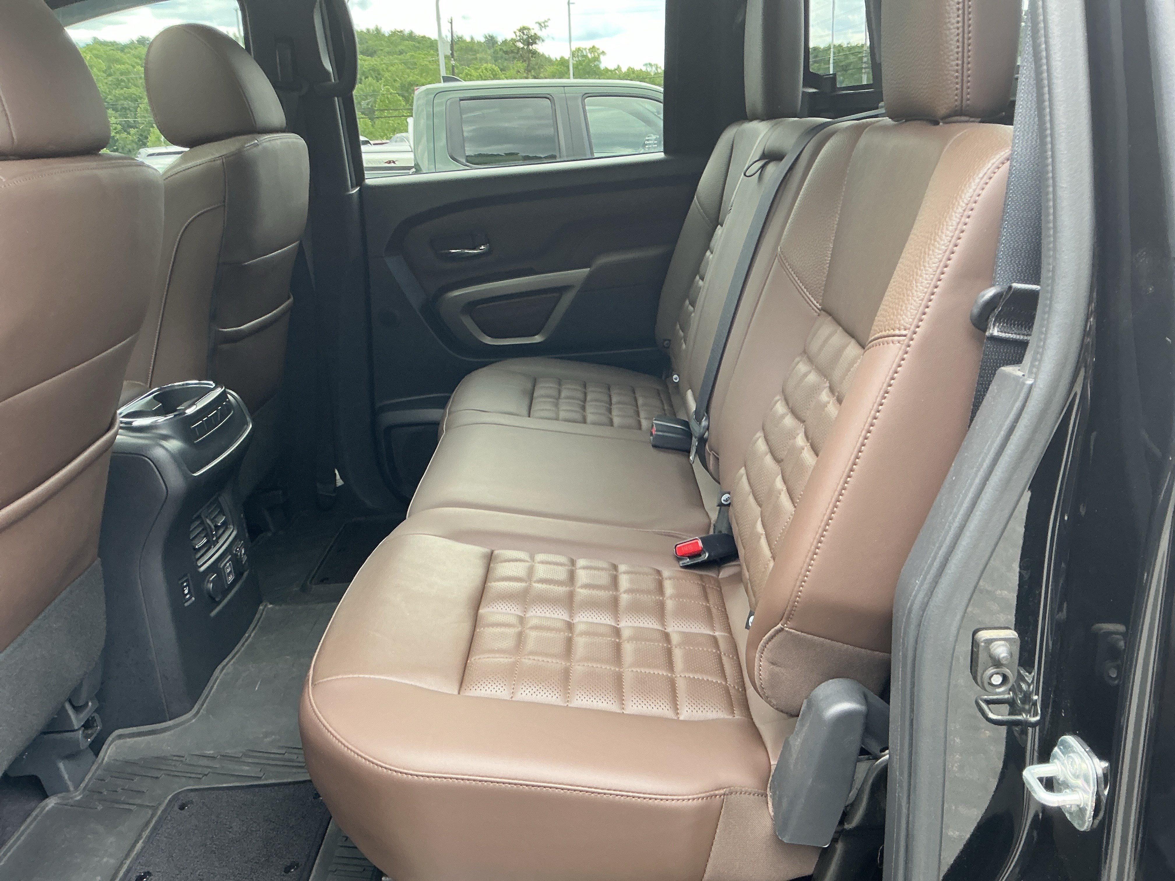 Used 2023 Super Black Nissan Platinum Reserve image 16