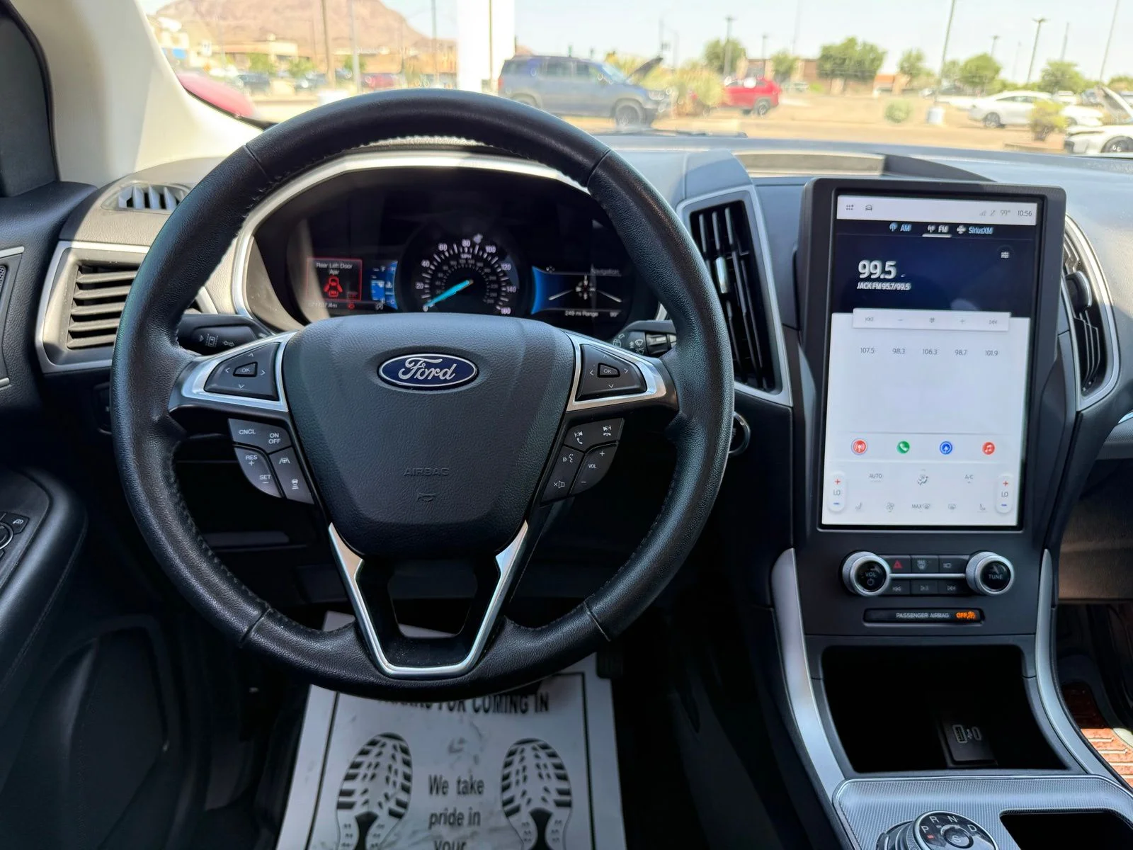 2021 Ford Edge SEL - Photo 17