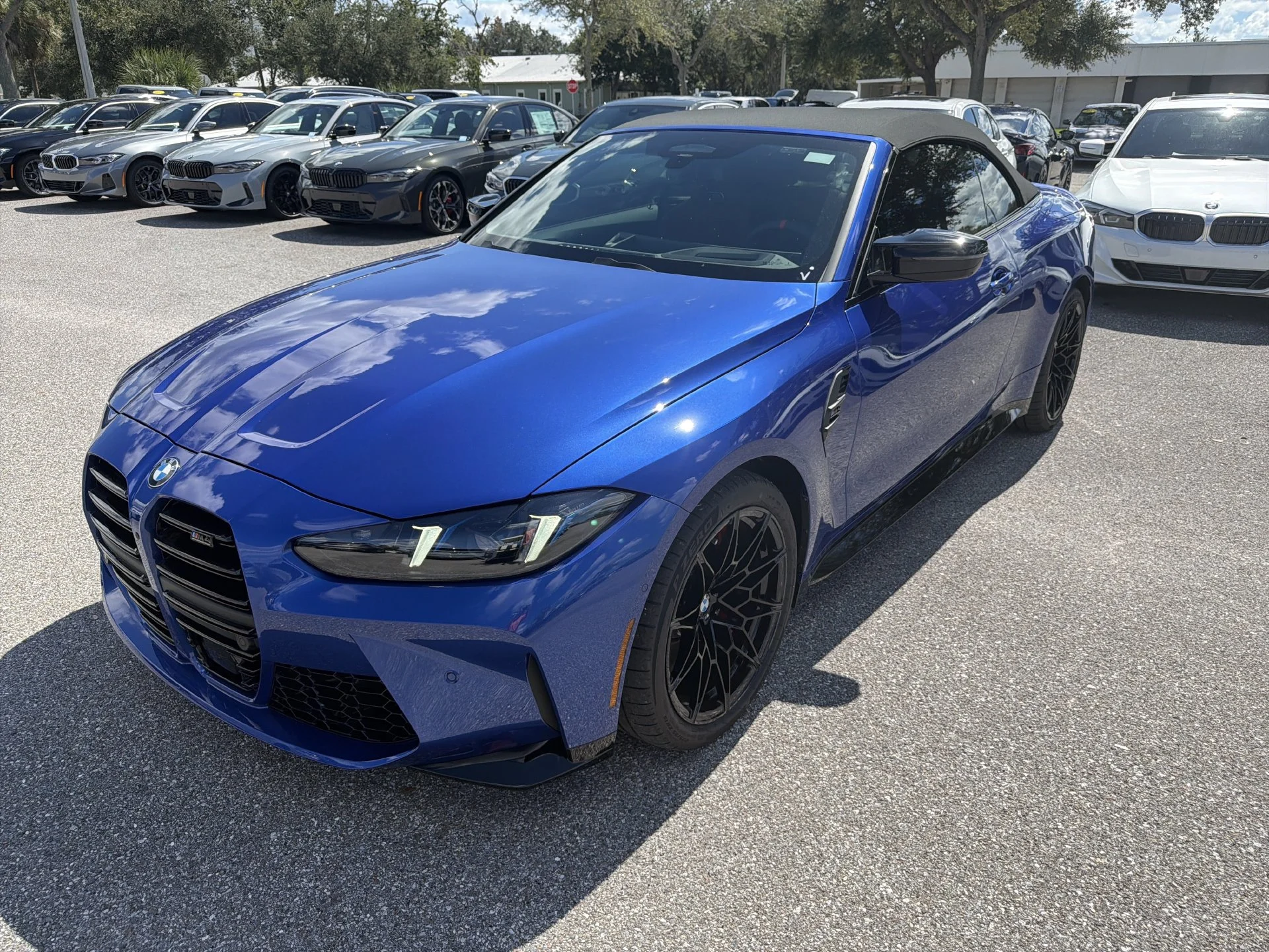New 2027 Portimao Blue Metallic BMW Competition image 7