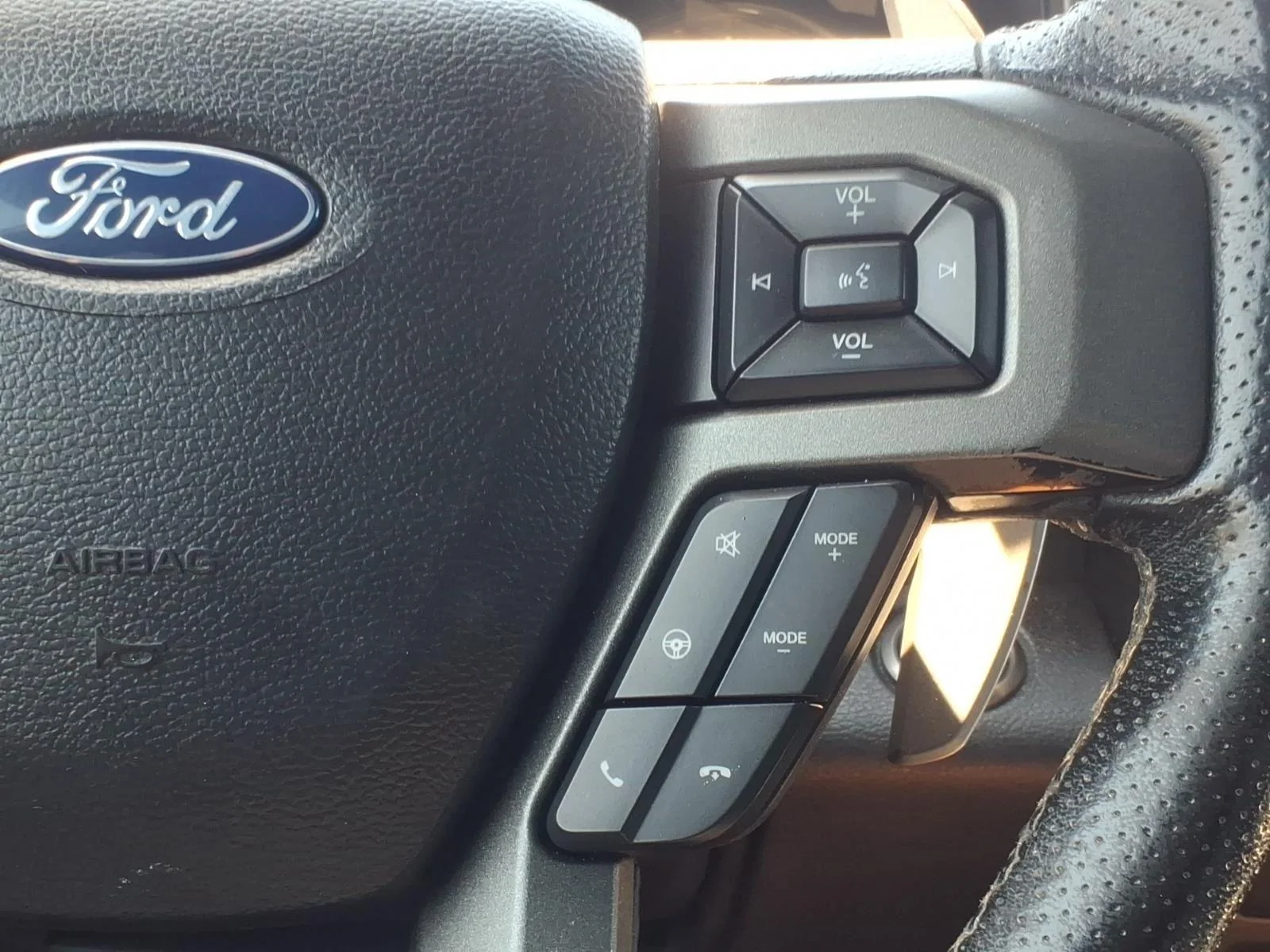 Used 2019 Agate Black Metallic Ford Raptor image 28