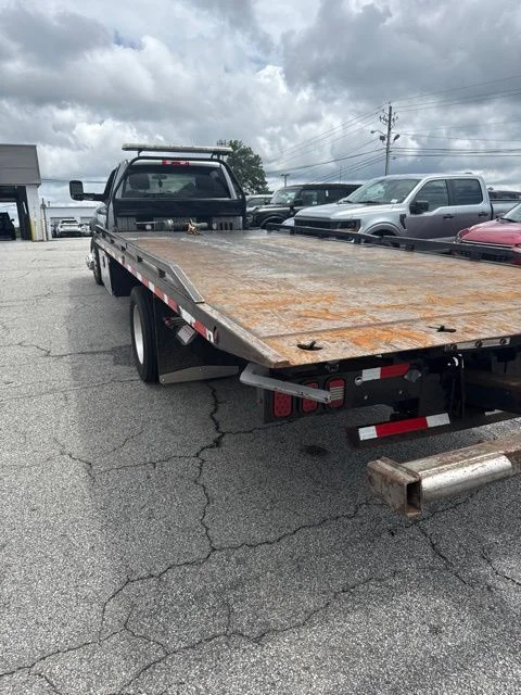 Used 2019 Silver Ram SLT image 3