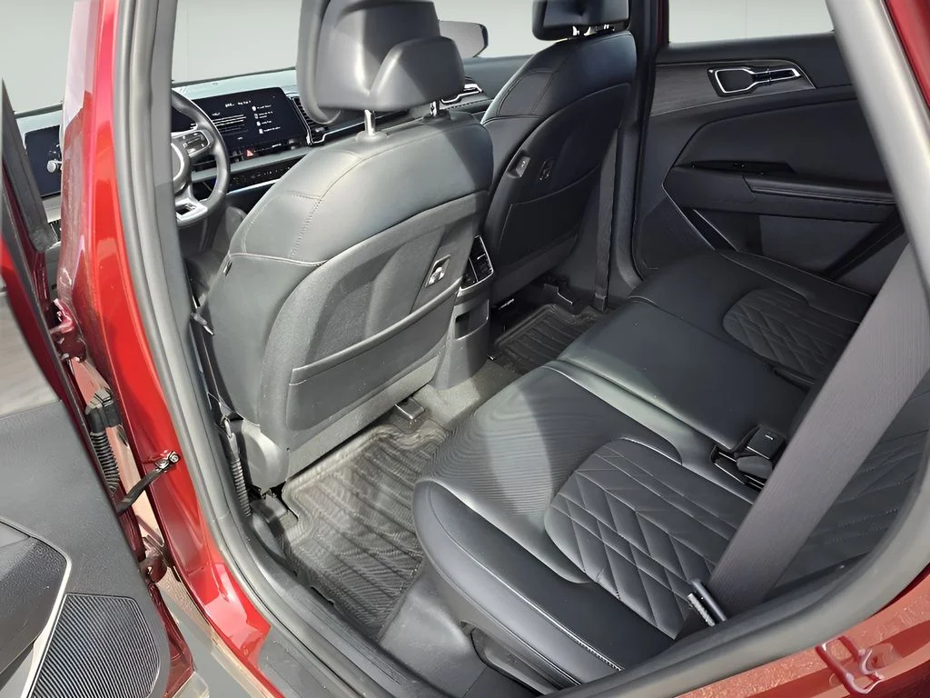 Used 2023 Dawning Red Kia X-Pro Prestige image 15
