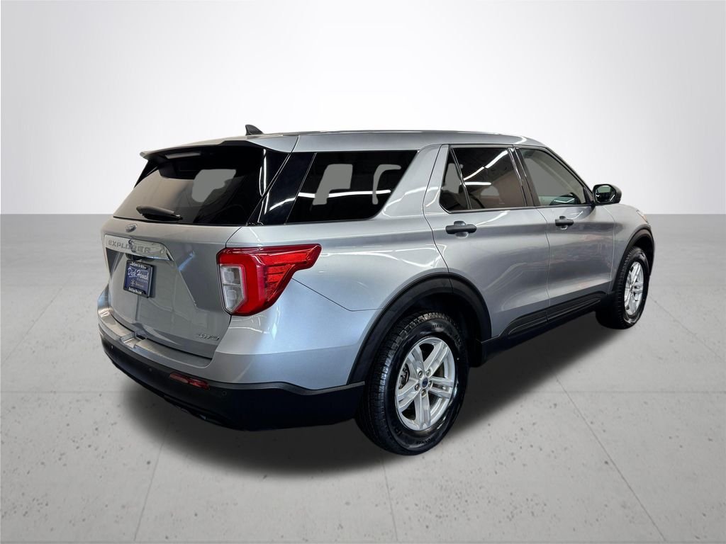 Used 2023 Silver Ford Base image 8