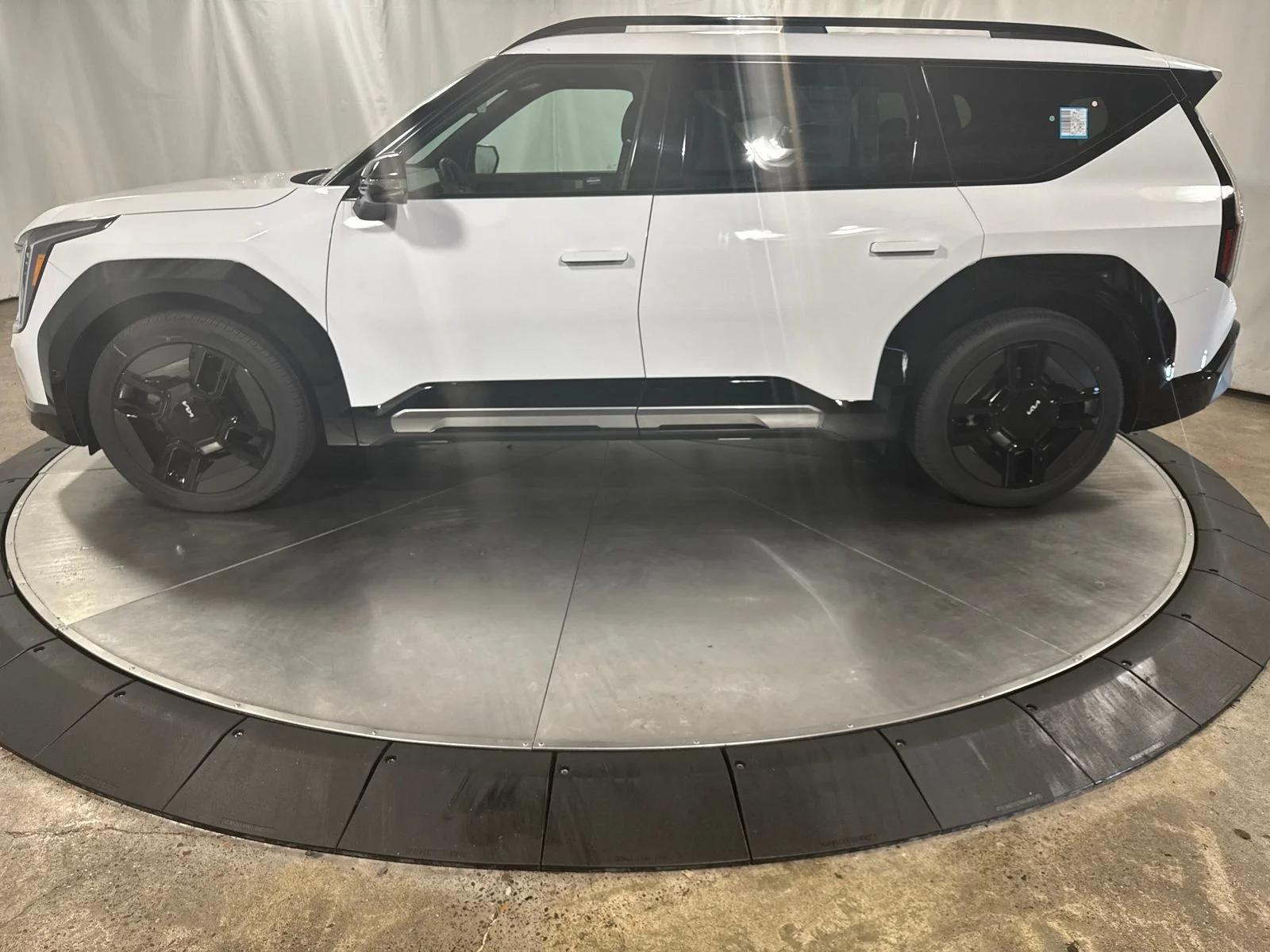 New 2026 Glacial White Pearl Kia GT-Line image 6