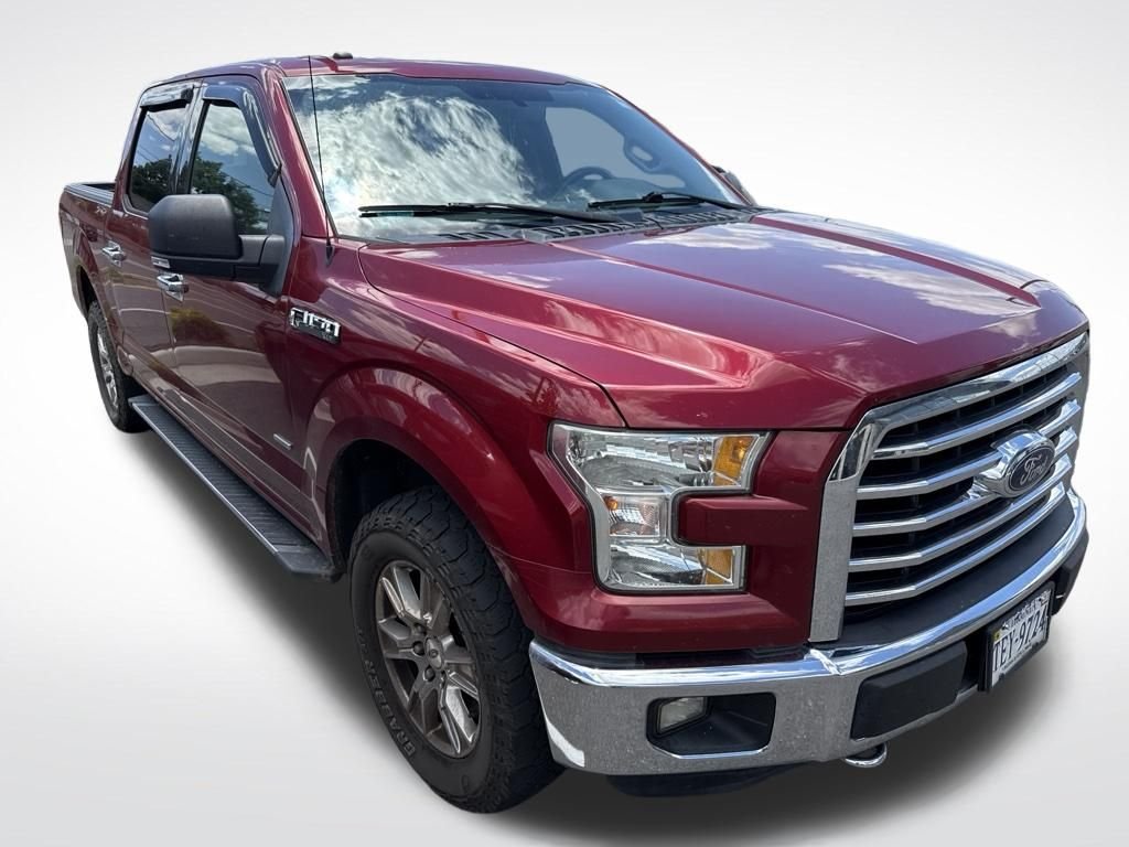 Used 2016 Red Ford XLT image 2