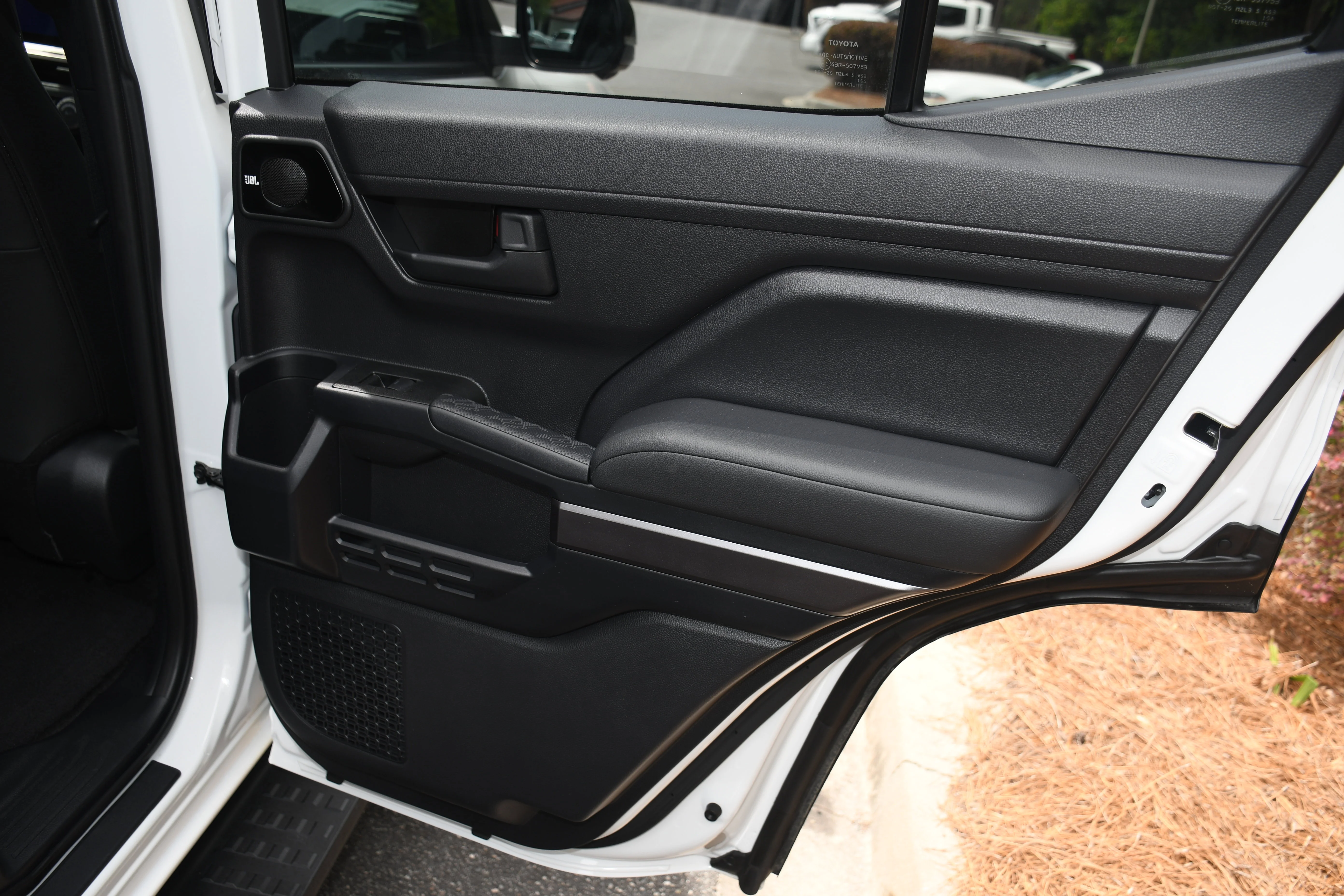 2025 Toyota 4Runner TRD Off-Road Premium - Photo 21