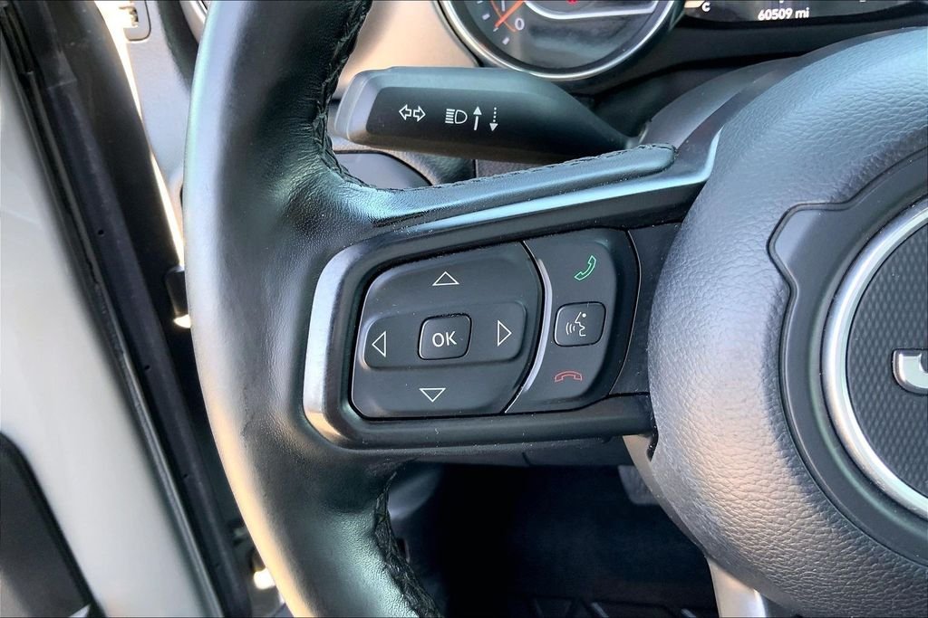 Used 2023 Gray Jeep Sport S image 12