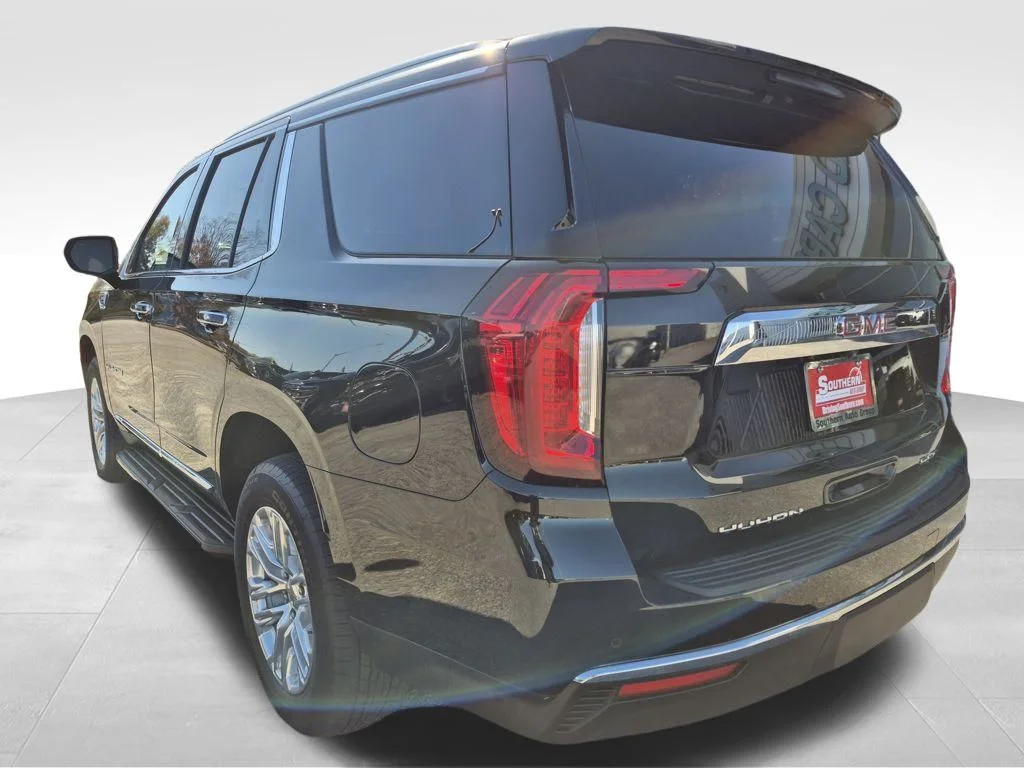 Used 2024 Black GMC Denali image 3