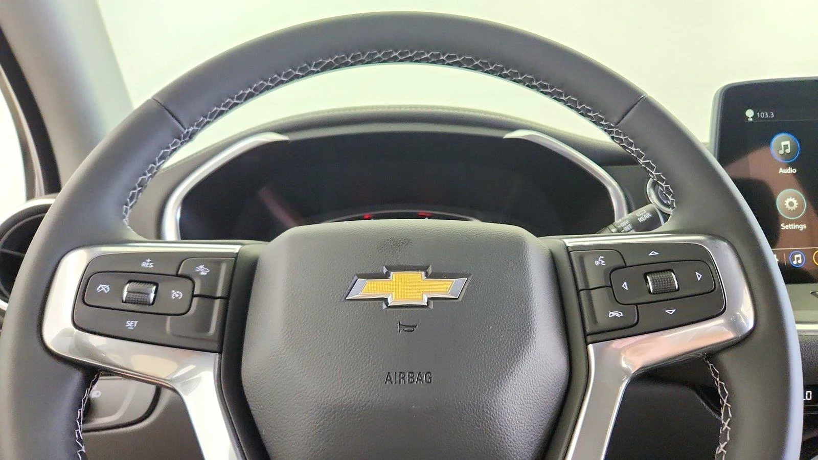 New 2026 Sterling Gray Metallic Chevrolet 3LT image 19