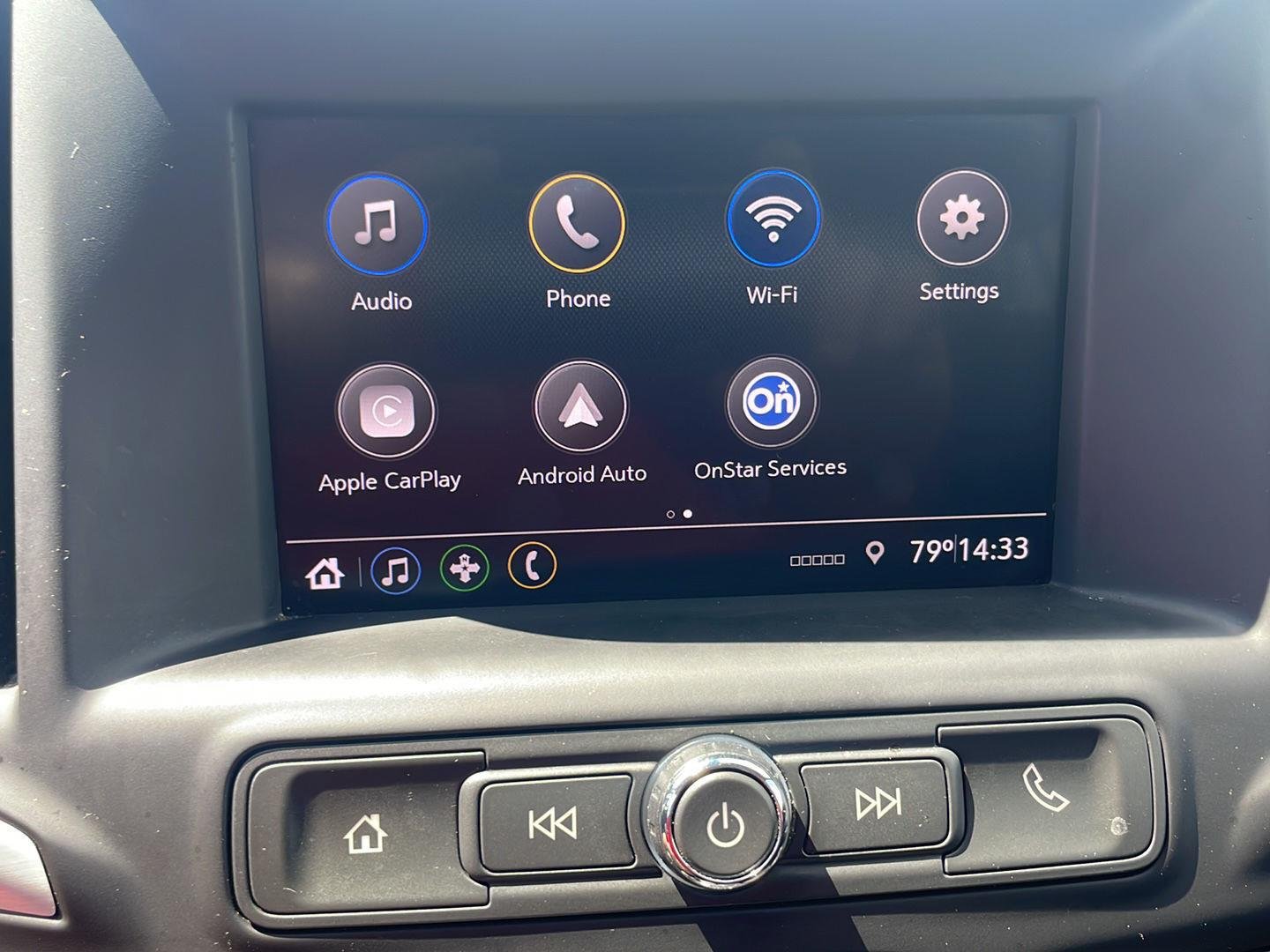 Used 2021 Blue Emerald Metallic GMC SLE image 2