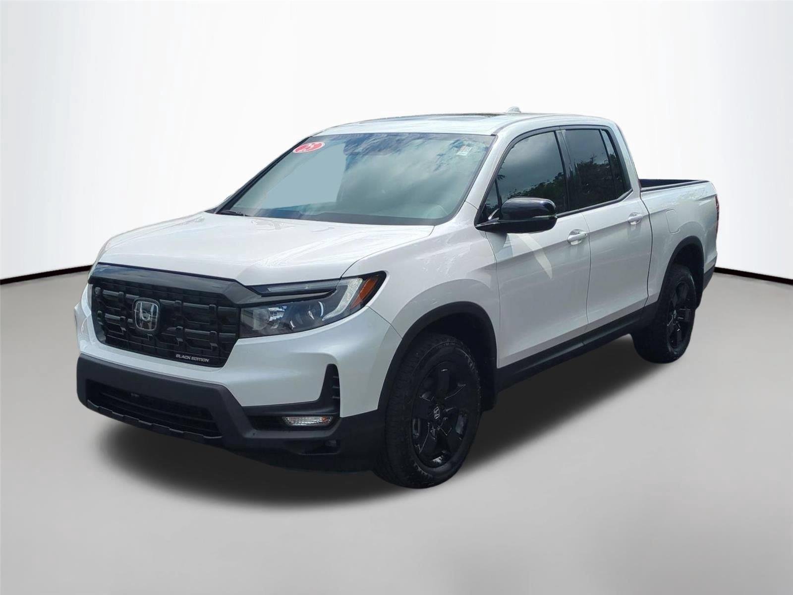 Used 2025 Platinum White Pearl Honda Black Edition image 1