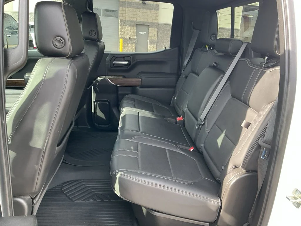 Used 2022 Beige Chevrolet High Country image 22