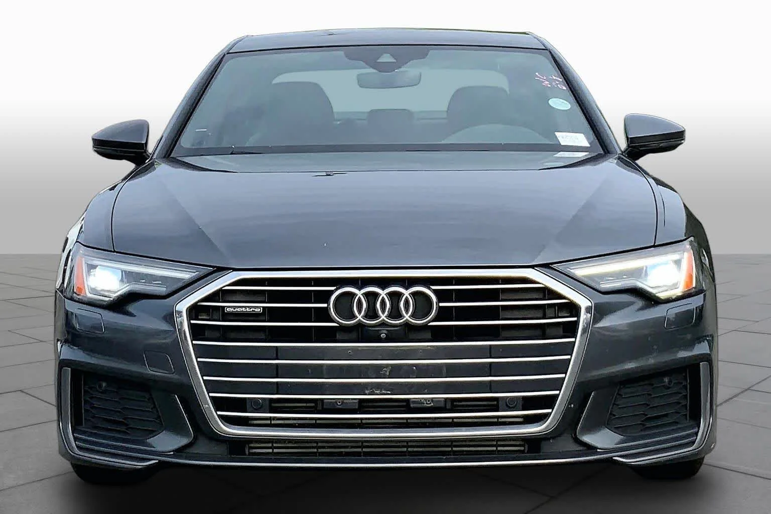 Used 2019 Daytona Gray Pearl Effect Audi Premium Plus image 4