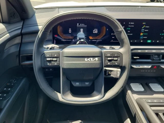 New 2027 Glacial White Pearl Kia X-Line EX image 10