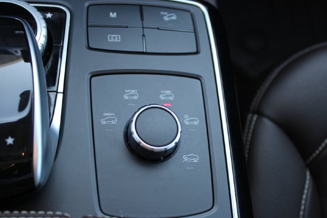 Used 2016 White Mercedes-Benz GLE 350 image 19