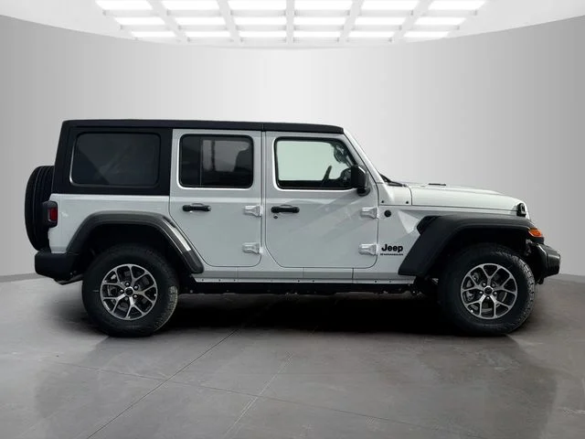 New 2026 Bright White Clear-Coat Exterior Paint Jeep Sport S image 8