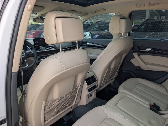 Used 2018 White Audi 2.0T Premium Plus image 27