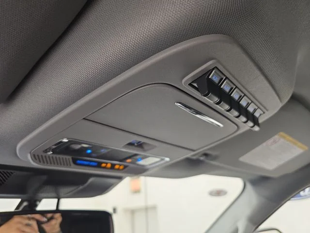 New 2026 Carbonized Gray Metallic Ford F-250® Lariat® image 23