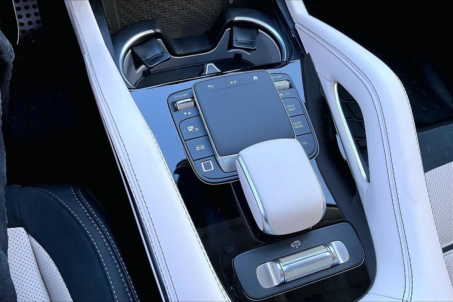 New 2026 MANUFAKTUR Alpine Grey Mercedes-Benz AMG® GLE 53 image 19