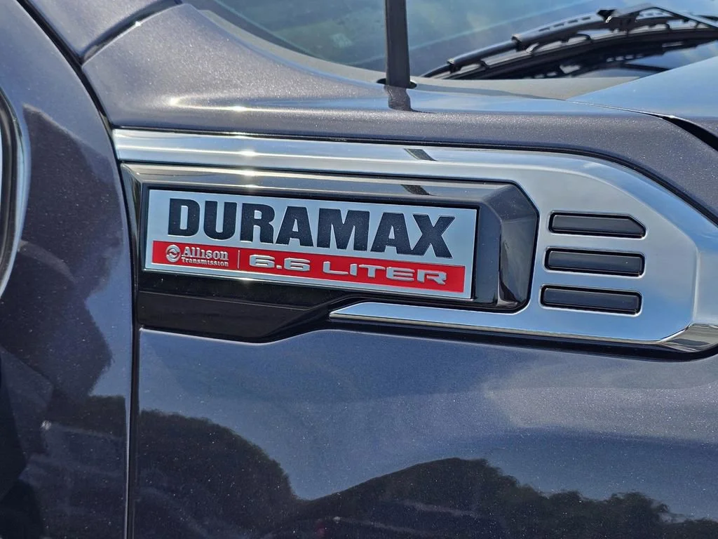 Used 2025 Titanium Rush Metallic GMC Denali image 7