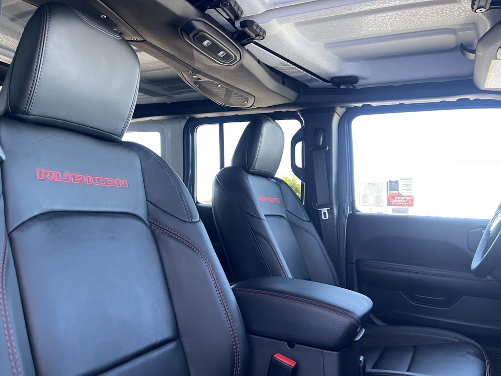 New 2026 Anvil Clear-Coat Exterior Paint Jeep Rubicon image 29